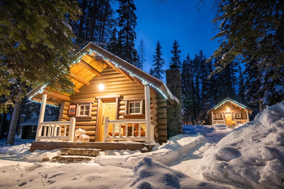 Storm Mountain Lodge & Cabins Castle Junction Εξωτερικό φωτογραφία