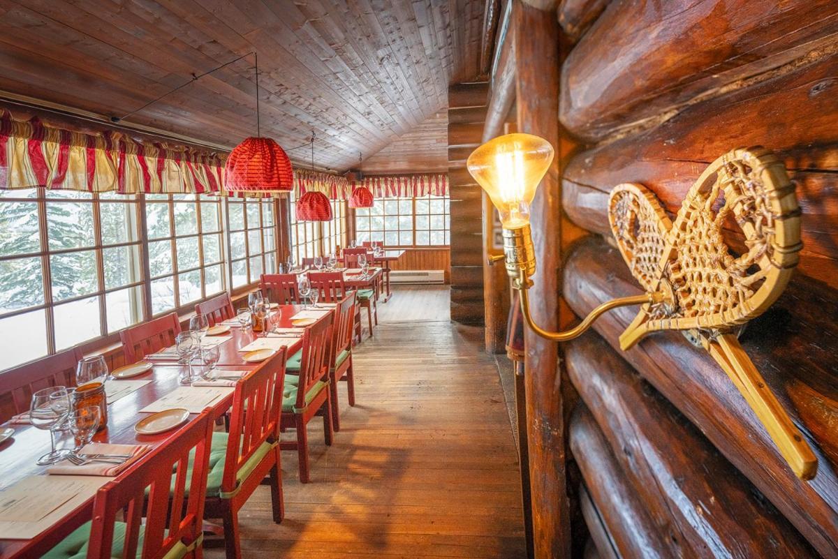 Storm Mountain Lodge & Cabins Castle Junction Εξωτερικό φωτογραφία